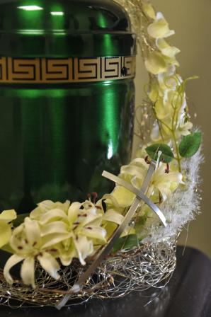 Blumenschmuck für Beerdigungen von W Zehner Bestattungen